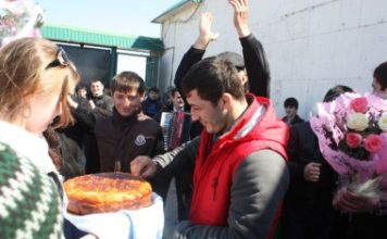 Встречая Рашида Магомедова