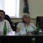 Поддерживая философскую традицию