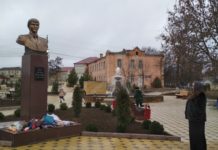 Джигиты умирают в седле