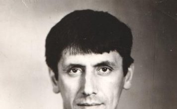 Песня первой любви