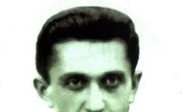 ПЕРВЫЙ У ИСТОКОВ…