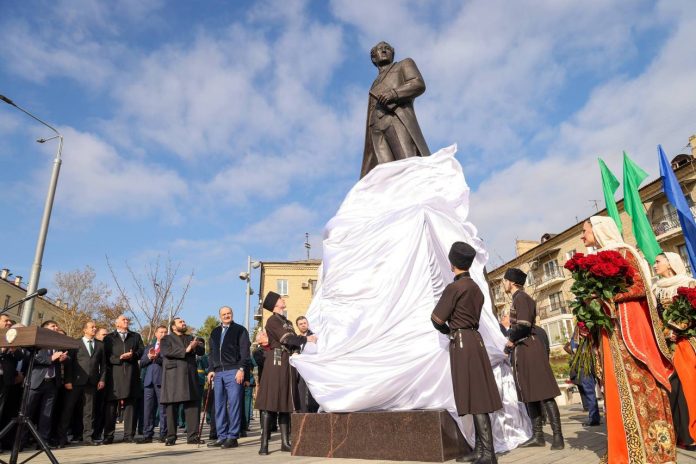 b90a97df_41cb_4fe4_aca5_335e19fa1f76