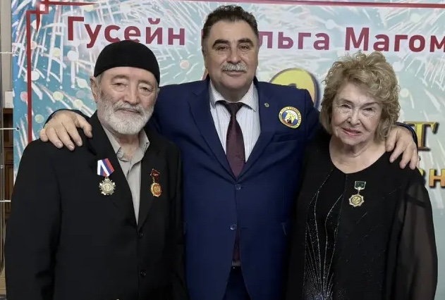 344C8024-C00F-4CEA-A8A2-6319A94CAB5F