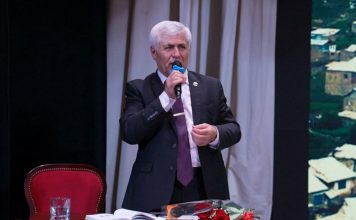 Поэтическое слово, объединяющее народы